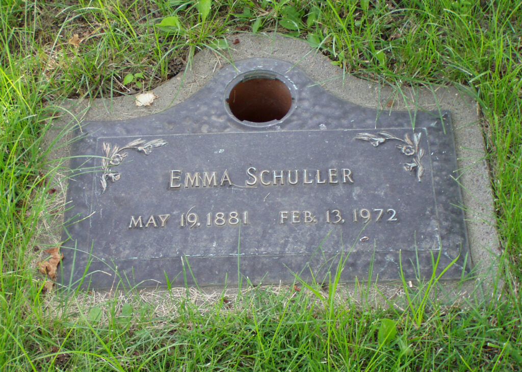 Emma Schuller grave site